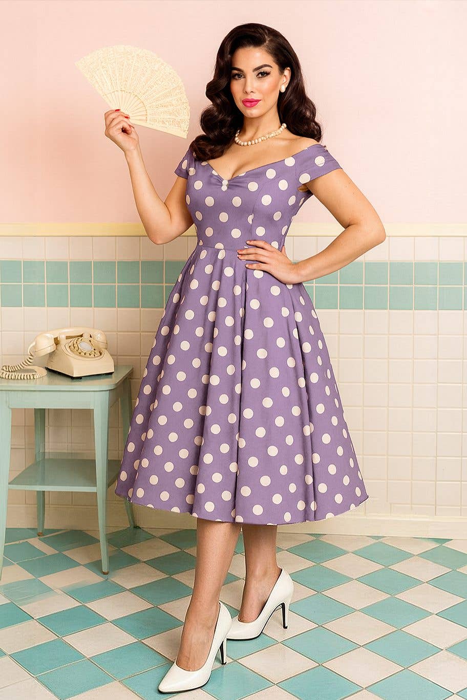 Dolly & Dotty «Lily Polka Dot» Vintage Punkte Retro Off-Shoulder Swing Kleid - Flieder