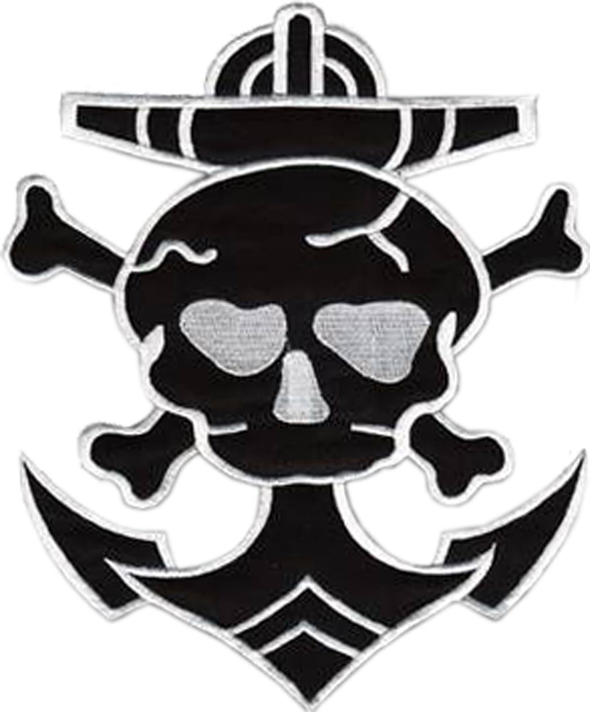 Anker_mit_SKULL_Aufnaeher_weissYStzVamofx3dP