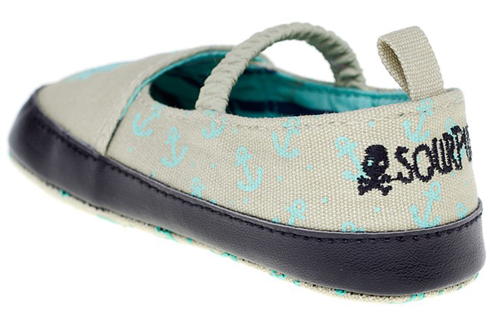 BKS261-3ukAGHvqaC1J4t