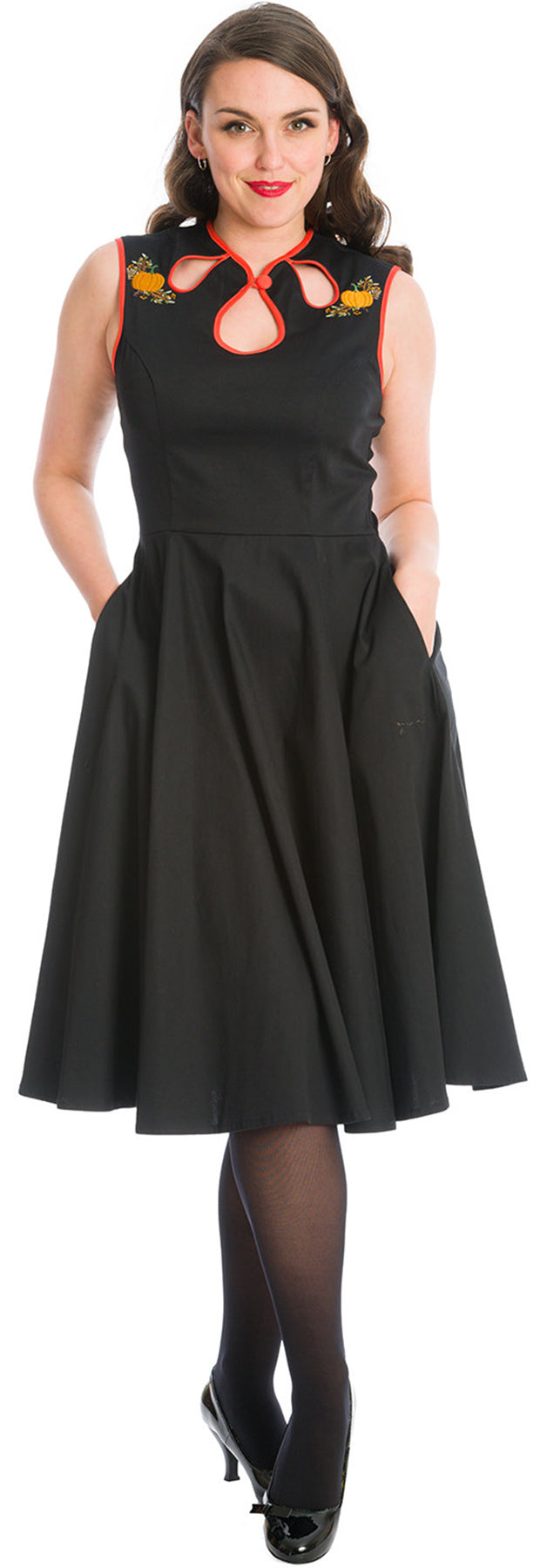 Banned_PUMPKIN_Kuerbis_Halloween_Cut-Out_50s_SWING_DRESS_Kleid_killer_kirsche_1