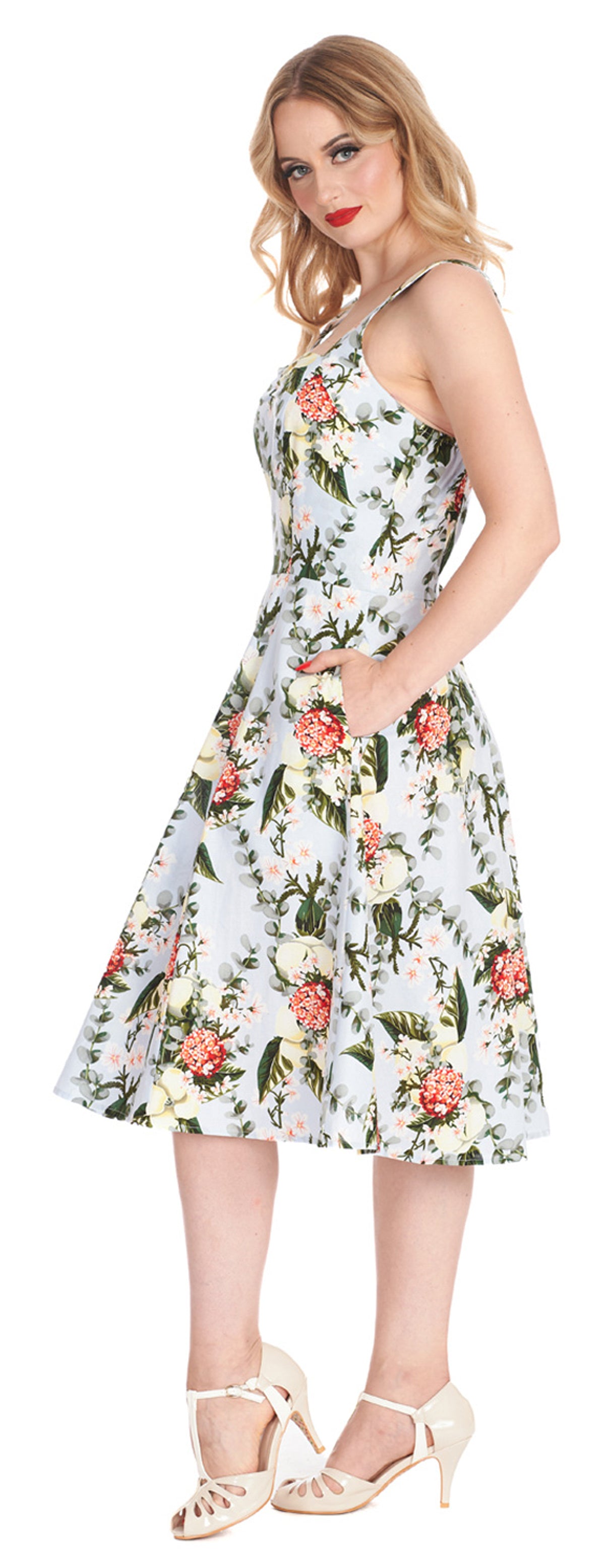 Banned_VINTAGE_BLOOM_Floral_Blueten_Sweetheart_Traeger_Halter_SWING_DRESS_Kleid-211jiKvO5TEAsQ