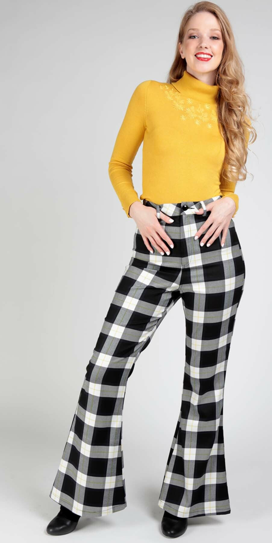 Bright_And_Beautiful_QUINCY_Turtleneck_STRICK_Rollkragen_JUMPER_Pullover_killer_kirsche_2