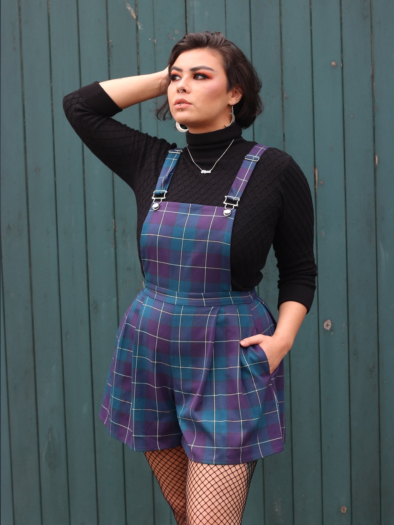 Collectif_HANI_MERMAID_CHECK_Tartan_High_Waist_SHORTS_Kurze_Latzhose_Playsuit_killer_kirsche_2