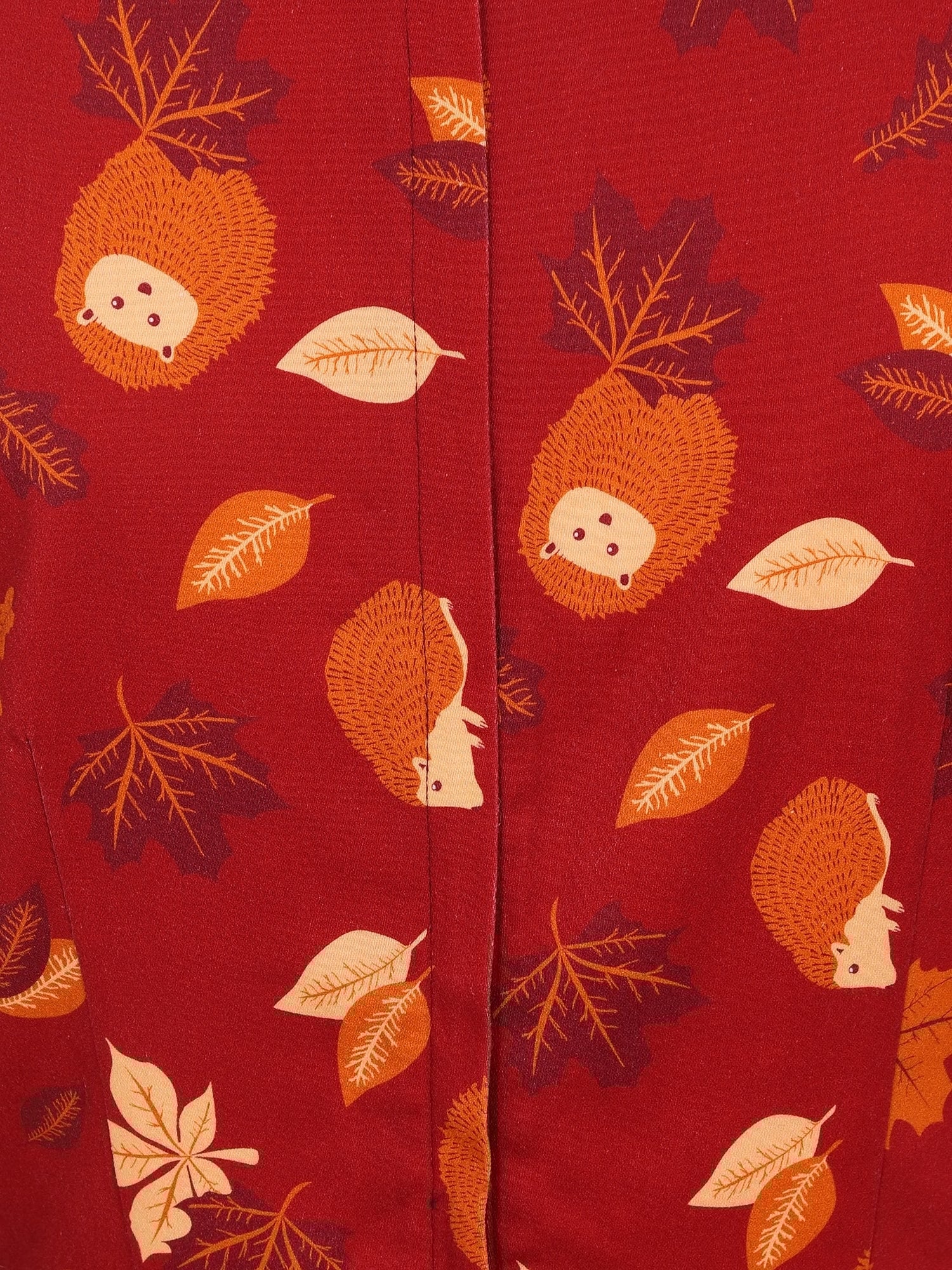 Collectif_KATYA_Hedgehogs_And_Leaves_IGEL_LAUB_50s_PENCIL_DRESS_Bleistiftkleid_killer_kirsche_5