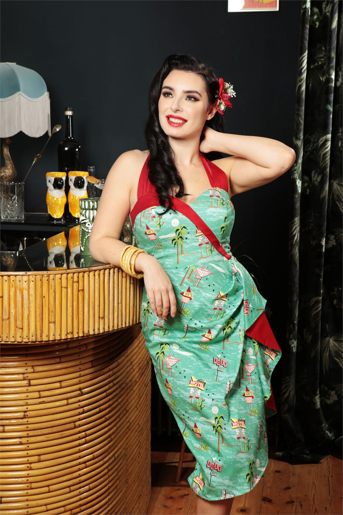 Collectif_LORNA_MOTEL_Neckholder_SARONG_Pencil_Dress_KLEID_killer_kirsche_6