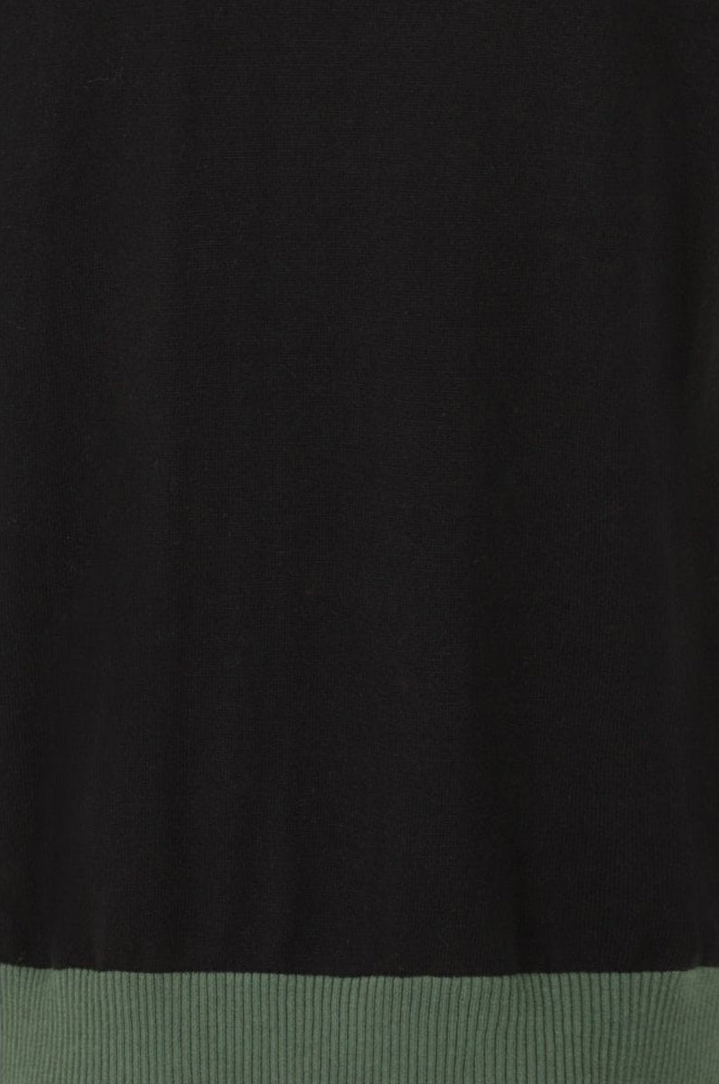 Collectif_PABLO_MARYLEBONE_Vintage_Stripe_Cross_Knitted_POLO_SHIRT_Schwarz_killer_kirsche