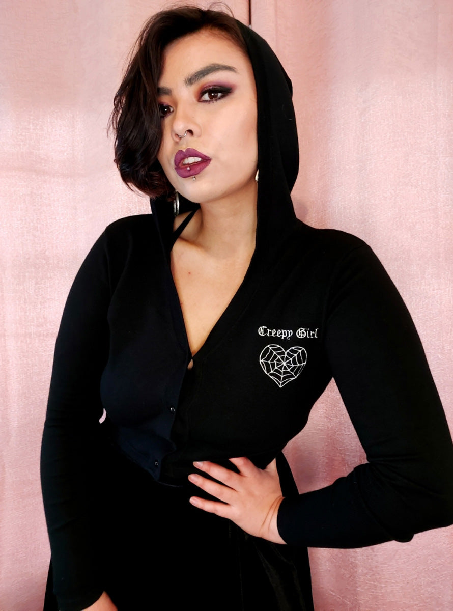 Collectif_PADME_CREEPY_GIRL_CARDIGAN_Langarm_kapuzen_jacke_killer_kirsche_4