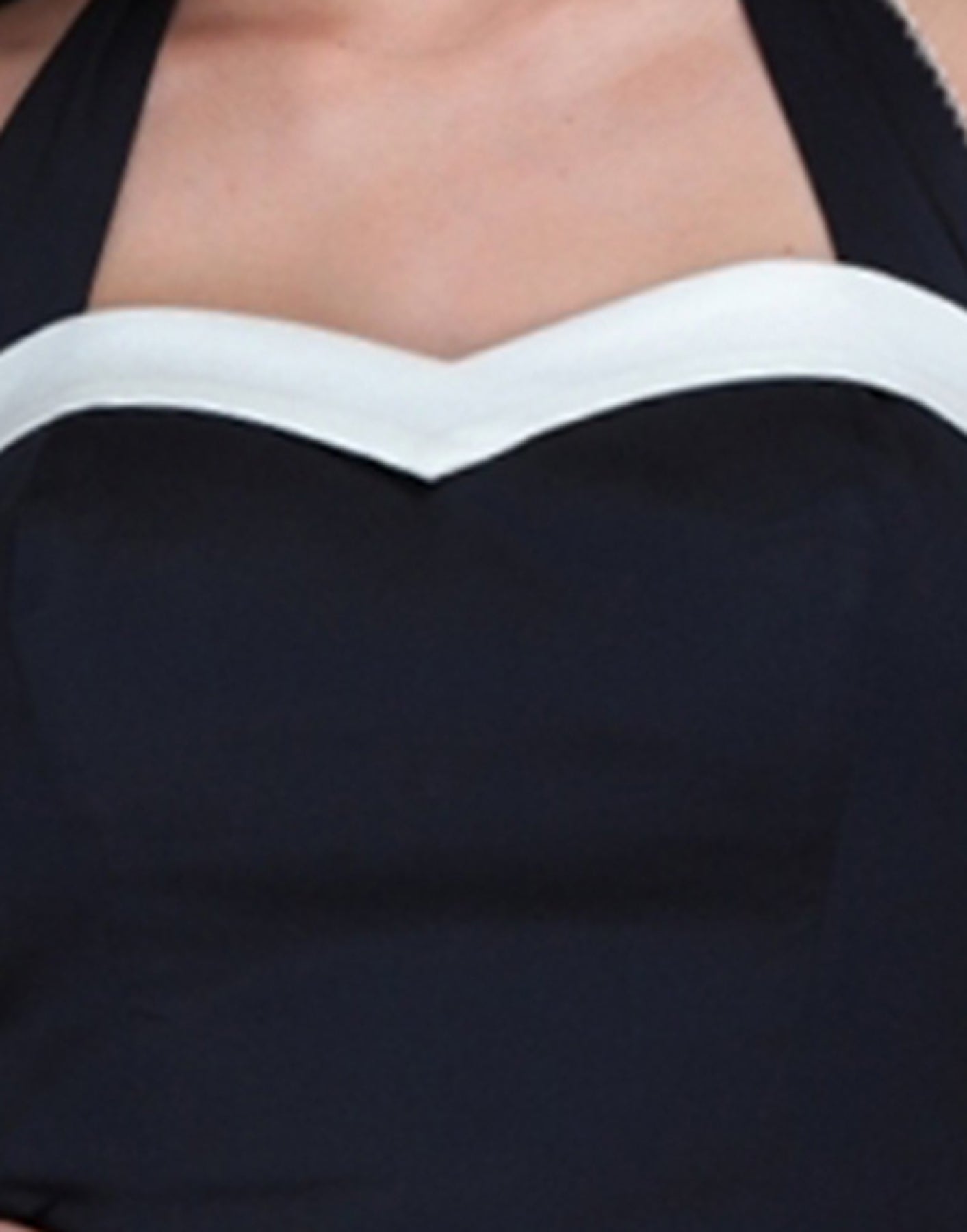 Collectif_SHELLY_Vintage_NAUTICAL_Neckholder_Sweetheart_50s_CROP_TOP_Oberteil_killer_kirsche_2