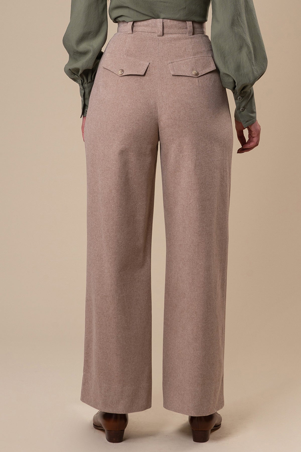 Emmy_BUSINESS_AS_USUAL_Vintage_HIGH_WAIST_Plain_MARLENE_HOSE_Trousers_-_Beige_Killer_Kirsche-6