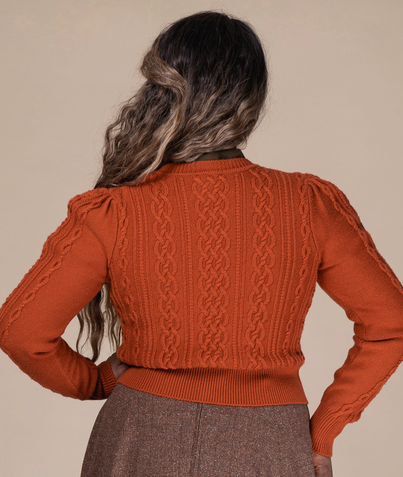 Emmy_THE_ICE_BREAKE_Vintage_Langarm_CABLE_KNIT_Strickjacke_CARDIGAN_-_Orange-2