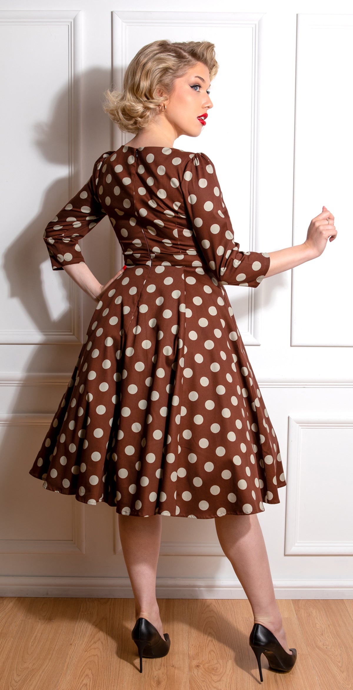 Hearts__Roses_ROBIN_POLKA_DOT_Vintage_Punkte_Pnktchen_50s_SWING_DRESS_Kleid__Braun-1
