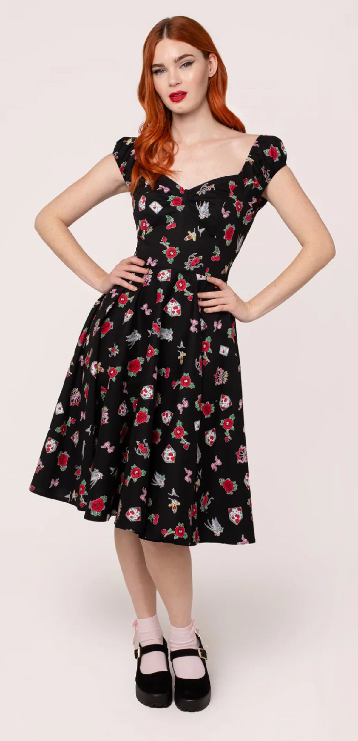 Hell_Bunny_CARLOTTA_TATTOO_Oldschool_Sweetheart_Retro_SWING_DRESS_Kleid_-_Schwarz-1XgLKpjgC5xgim