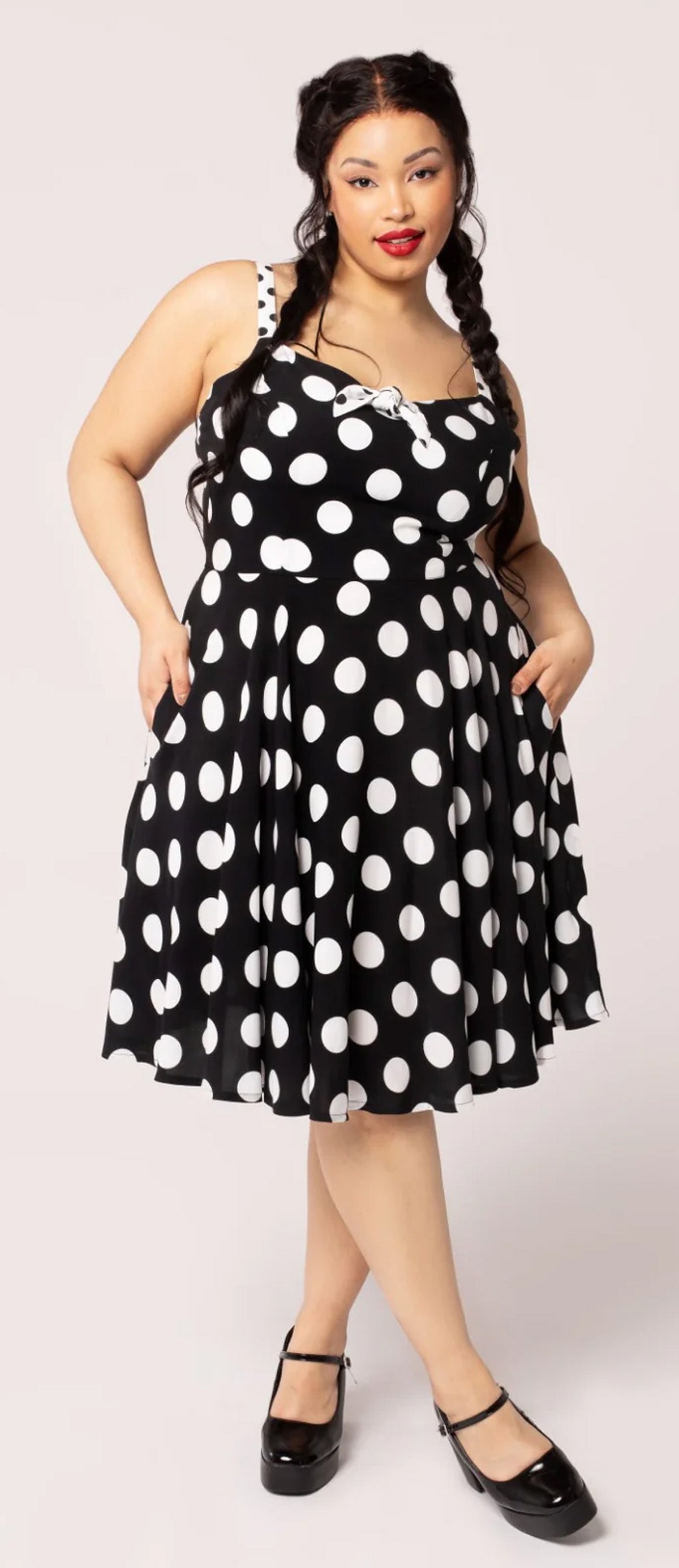 Hell_Bunny_DOLORES_POLKA_DOTS__Vintage_Punkte_50s_SWING_DRESS_Traeger_Kleid__Schwarz-2