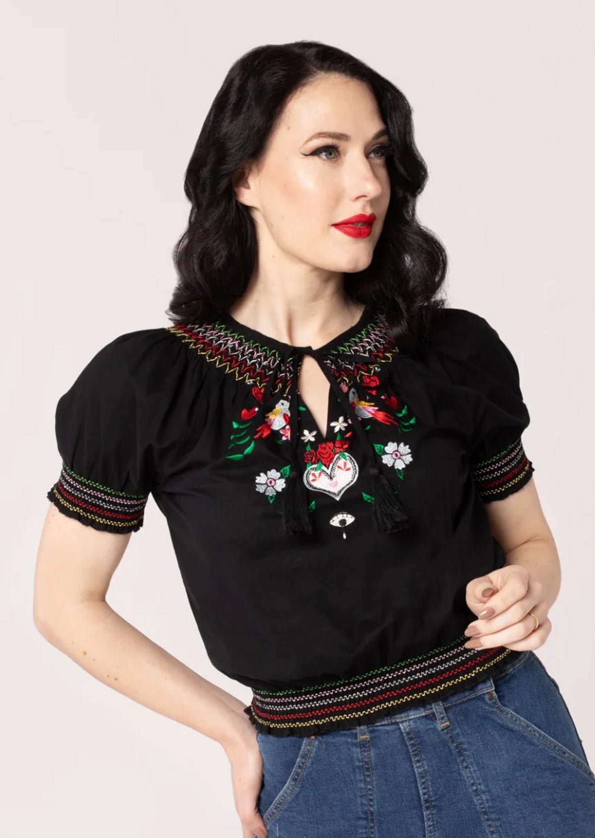Hell_Bunny_FOLKLOR__Retro_Floral_STICK_Keyhole_Loose_BLUSE_Shirt_-_Schwarz-1