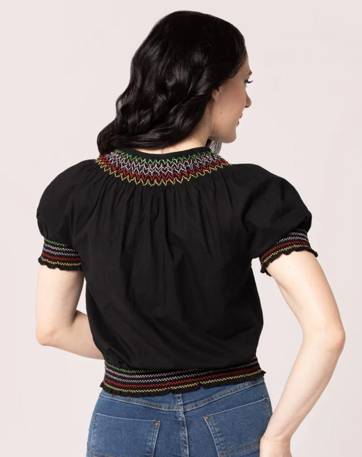 Hell_Bunny_FOLKLOR__Retro_Floral_STICK_Keyhole_Loose_BLUSE_Shirt_-_Schwarz-3