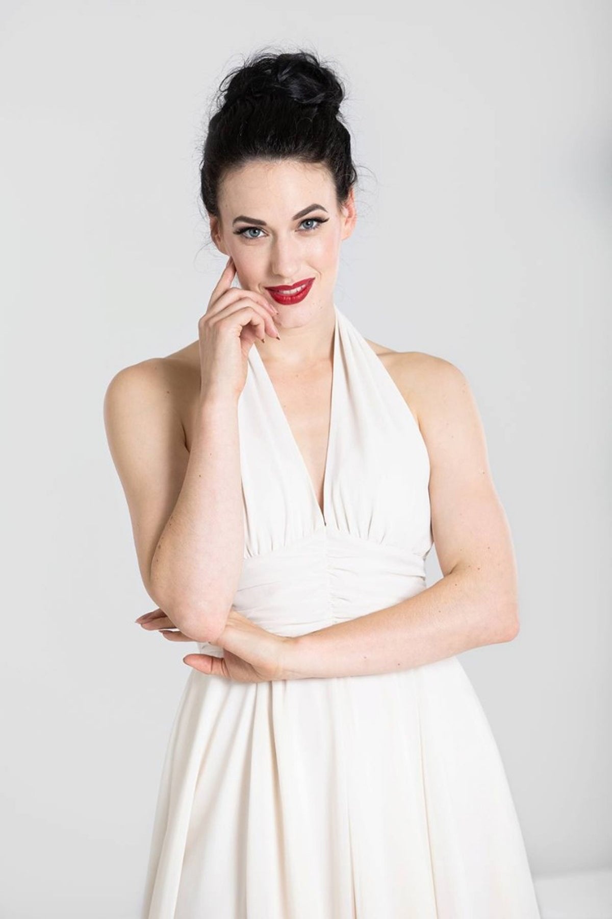 Hell_Bunny_MONROE_Halter_Neck_50s_Vintage_Chiffon_Abendkleid_DRESS_-_Ivory_killer_kirsche_2ll4vliHyVNKMy