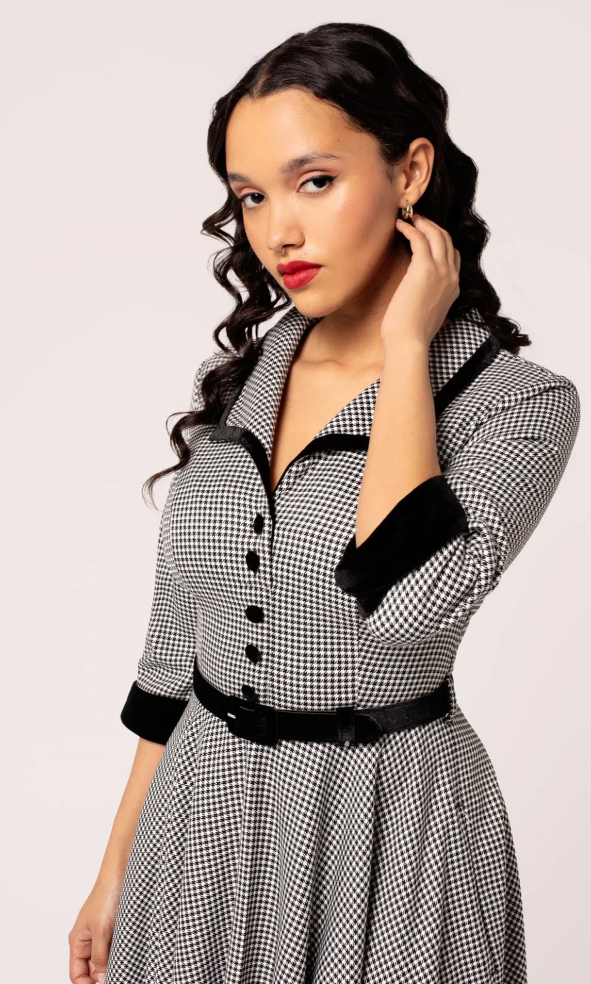 Hell_Bunny_TEDDY_HOUNDTOOTH_50s_Hahnentritt_Vintage_3_Arm_V-Neck_DRESS_Kleid-3