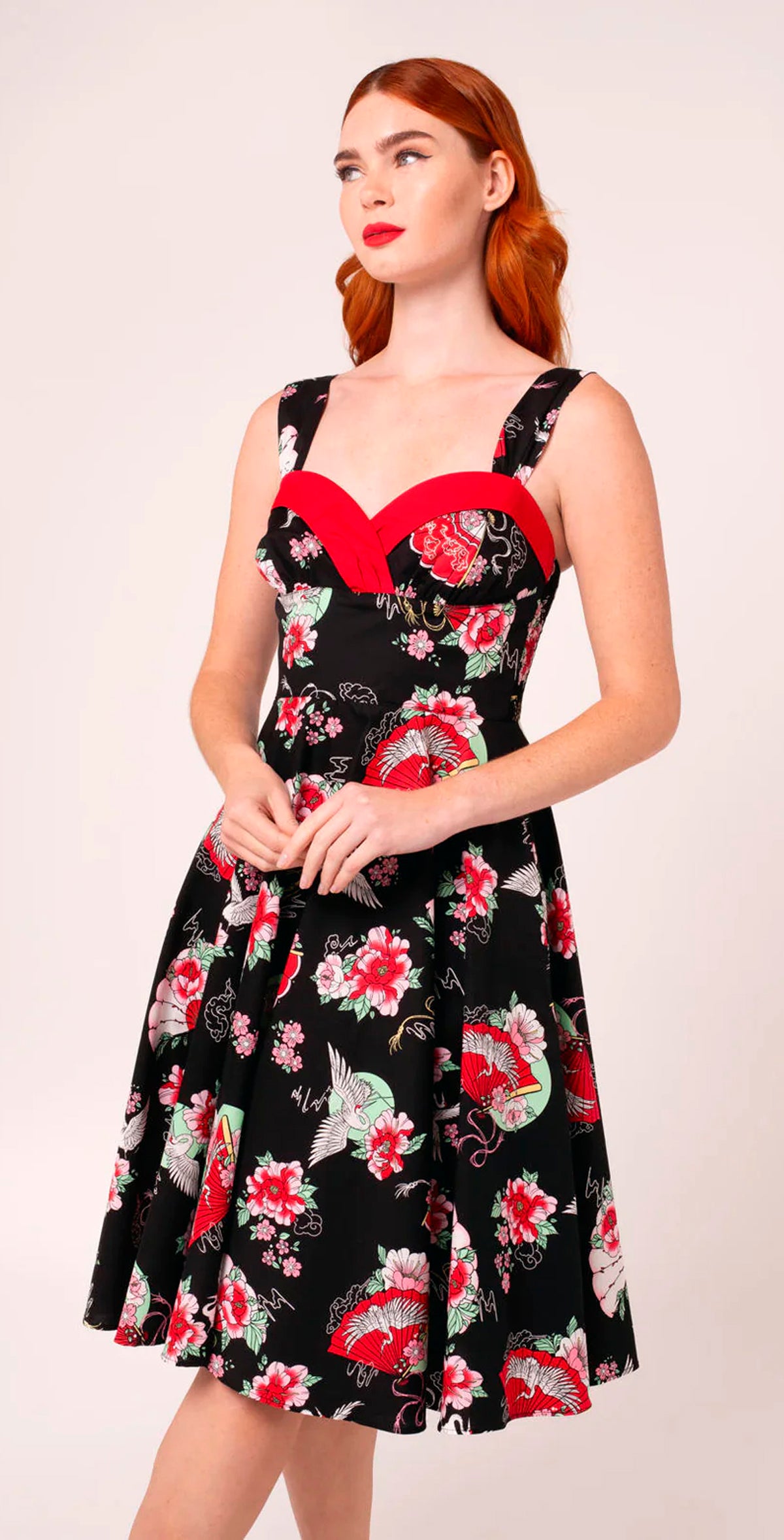 Hell_Bunny_YUNA_CRANES_Vintage_Faecher_Oriental_Retro_SWING_DRESS_Kleid_-_Schwarz-3