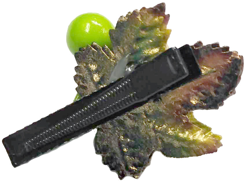 Killer_Kirsche_CAROL_CHRISTMAS_BERRIES_Weihnachts_Haarklammer_mit_Blaettern_und_Beeren_2FOCPQ2zbVEU7l