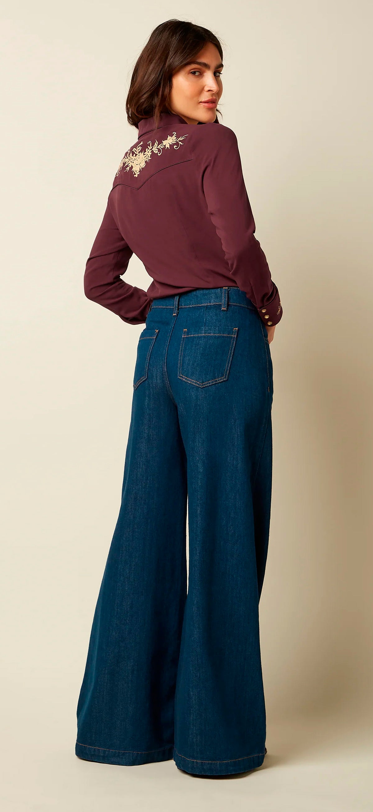 King Louie «Rosetta Embroidery» Vintage Classic Western Floral Langarm Bluse - Bordeaux