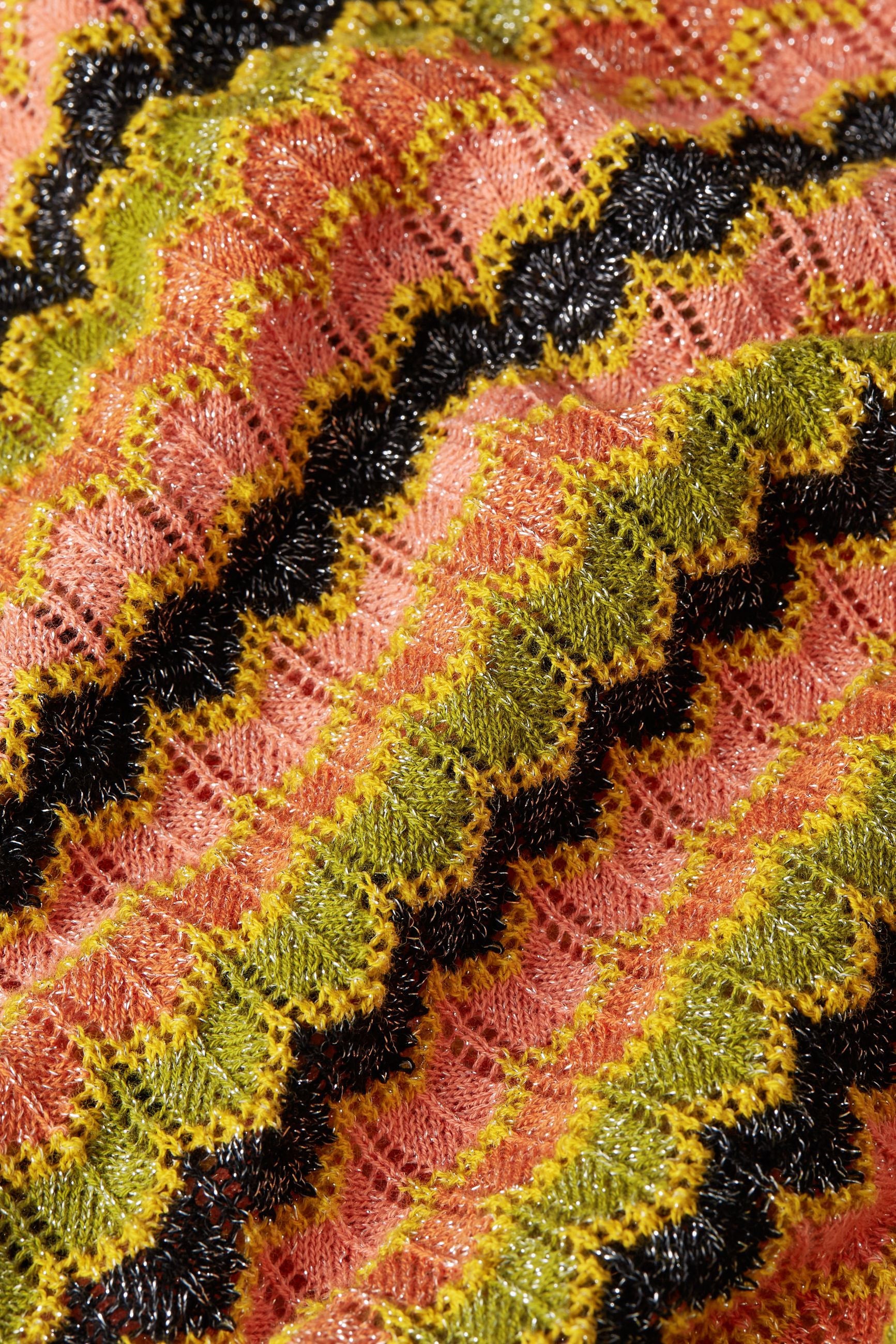 King_Louie_AGNES_MAGIC_Vintage_Zackenmuster_Kurzarm_STRICK_Jumper__SHIRT_-_Schwarz-4