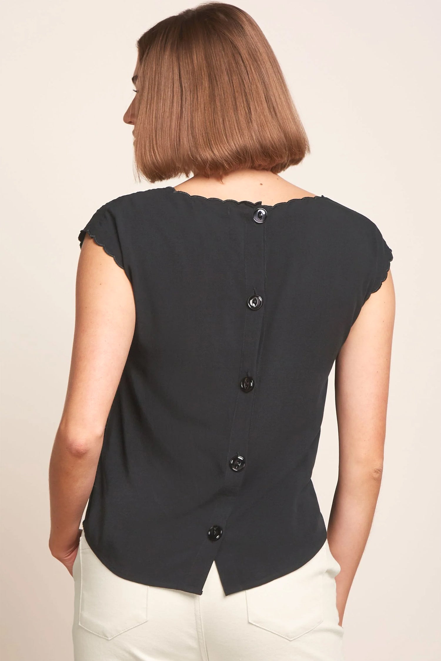 King_Louie_BETTY_DOLCE_Vintage_Floral_Lochmuster_Stick_TOP_Oberteil_-_Schwarz-3