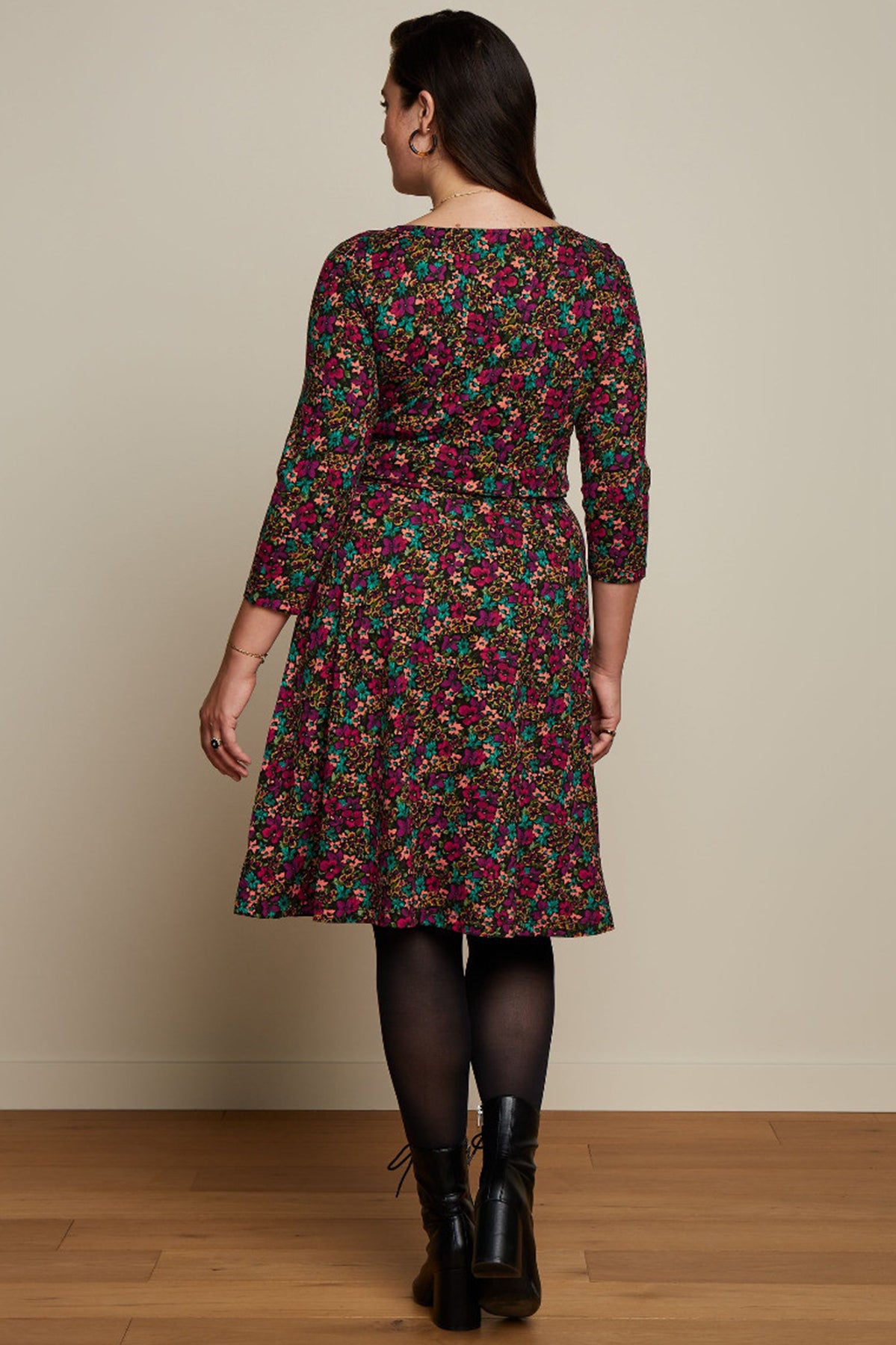 King_Louie_BETTY_LA_CONCHA_Vintage_FLOWERS_Retro_A-LINIE_DRESS_Kleid_killer_kirsche_4