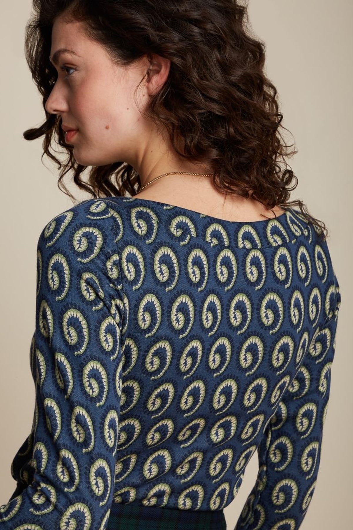 King_Louie_BOATNECK_PALOMA_Vintage_U-BOOT_GLITZER_Langarm__JACQUARD_PULLOVER_Oberteil_killer_kirsche_3dEJeYVLAYdsxi