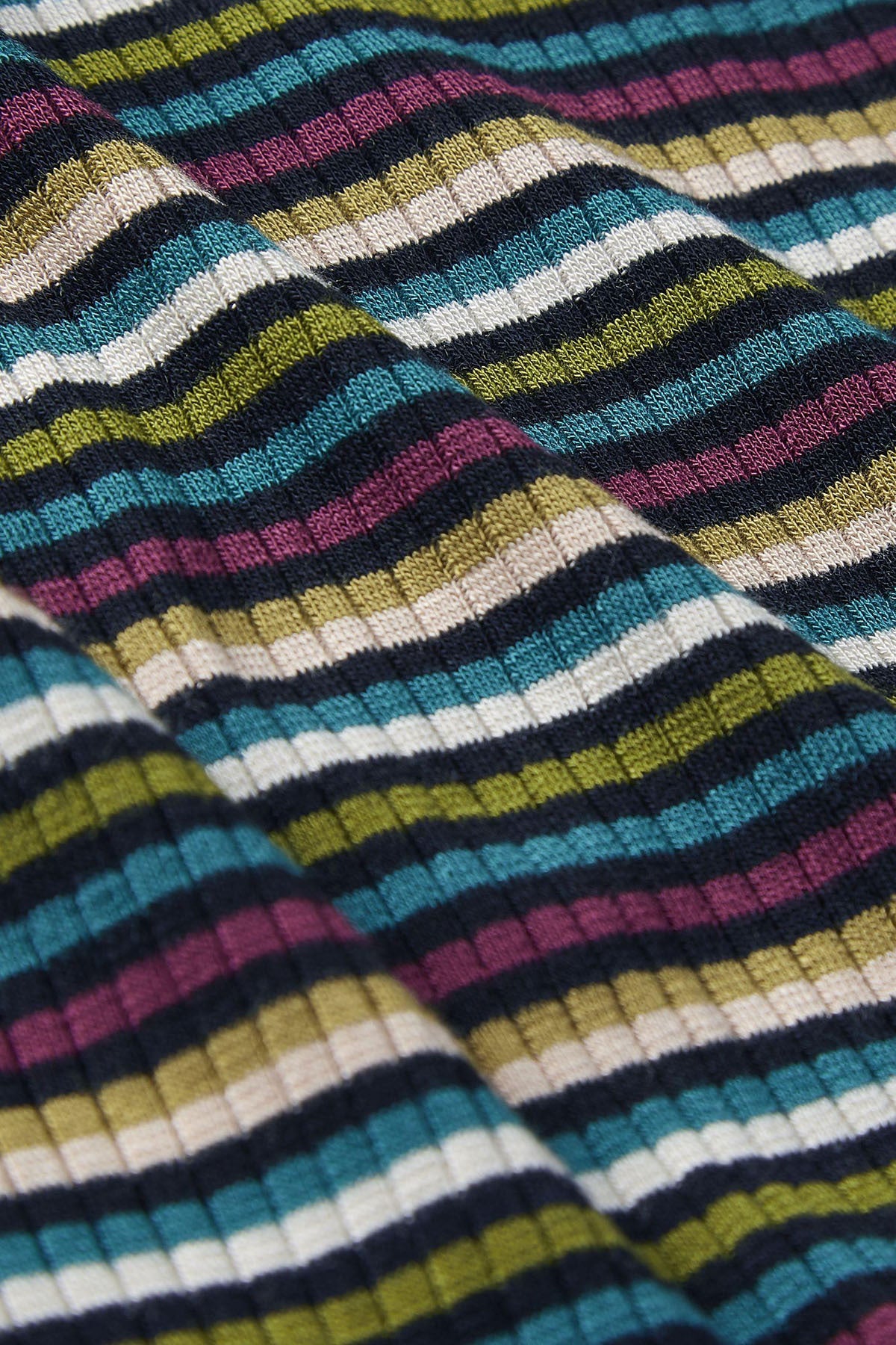 King_Louie_DOUBLE_V_BRUNELLI_STRIPE_Vintage_STREIFEN_Rippstrick_Top_OBERTEIL_Shirt_killer_kirsche_4