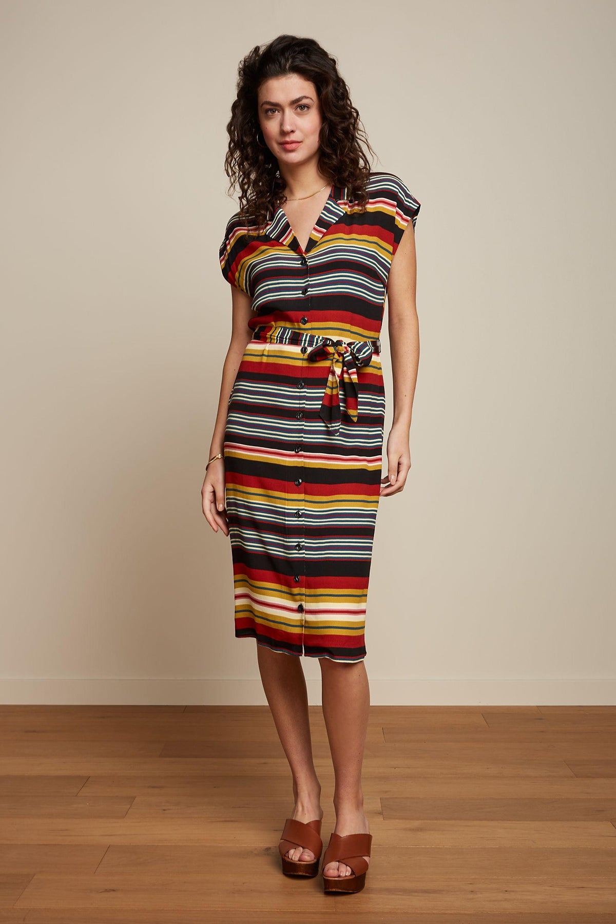 King_Louie_IRENE_MAXIM_STRIPE_Retro_Streifen_Kurzarm_A-LINIE_DRESS_Kleid_killer_kirsche_2axOXGOzuVgeUJ