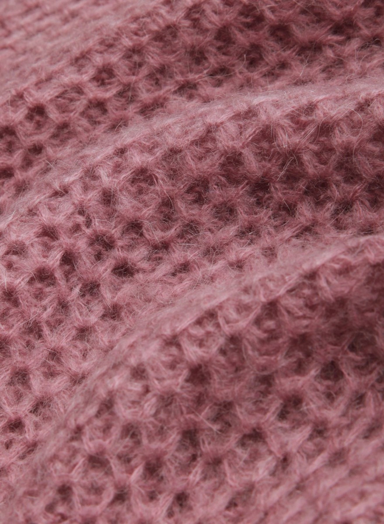 King_Louie_JOANIE_FARFALLE_Lochmuster_WOLL_Langarm_PULLOVER_Oberteil_-_Rosette_Killer_Kirsche-4PdYHJYIx4qA9t