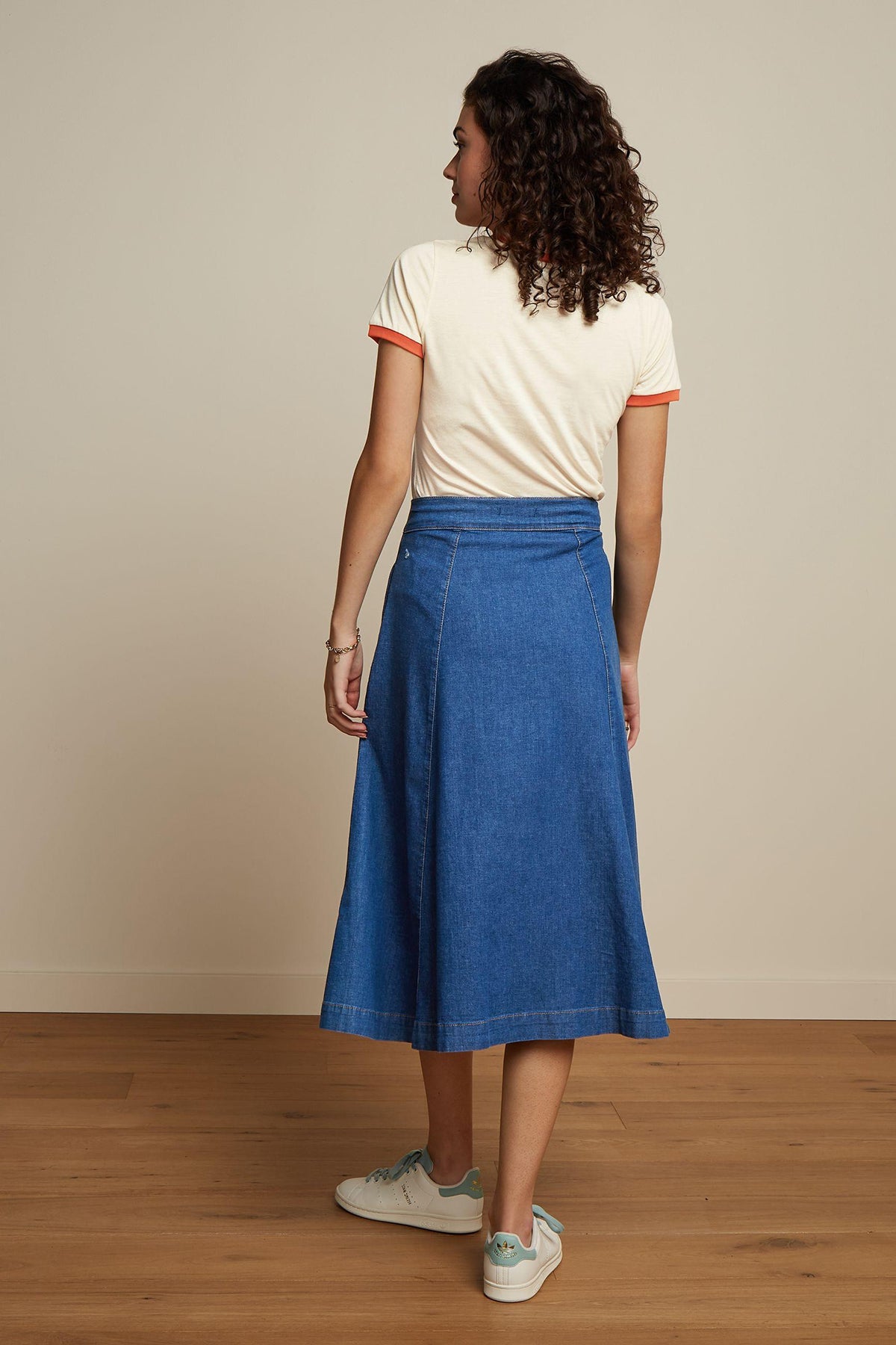 King_Louie_JUDY_CHAMBRAY_Retro_JEANS_Buttoned_50s_High_Waist_A-LINIE_ROCK_Skirt_Killer_Kirsche-4