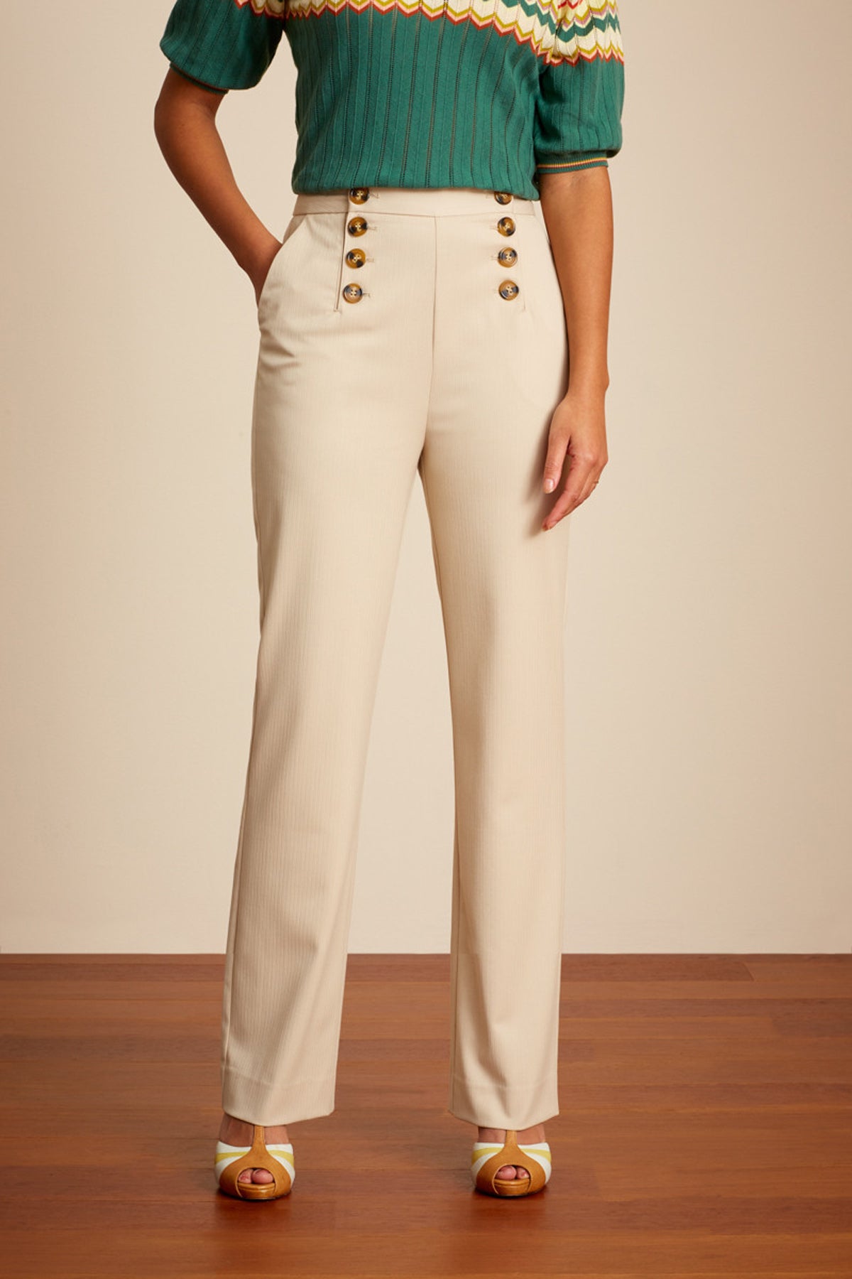 King_Louie_LARA_Vintage_HIGH_WAIST_Trousers_Knoepfe_SAILOR_PANTS_Hose_-_Creme_killer_kirsche_2