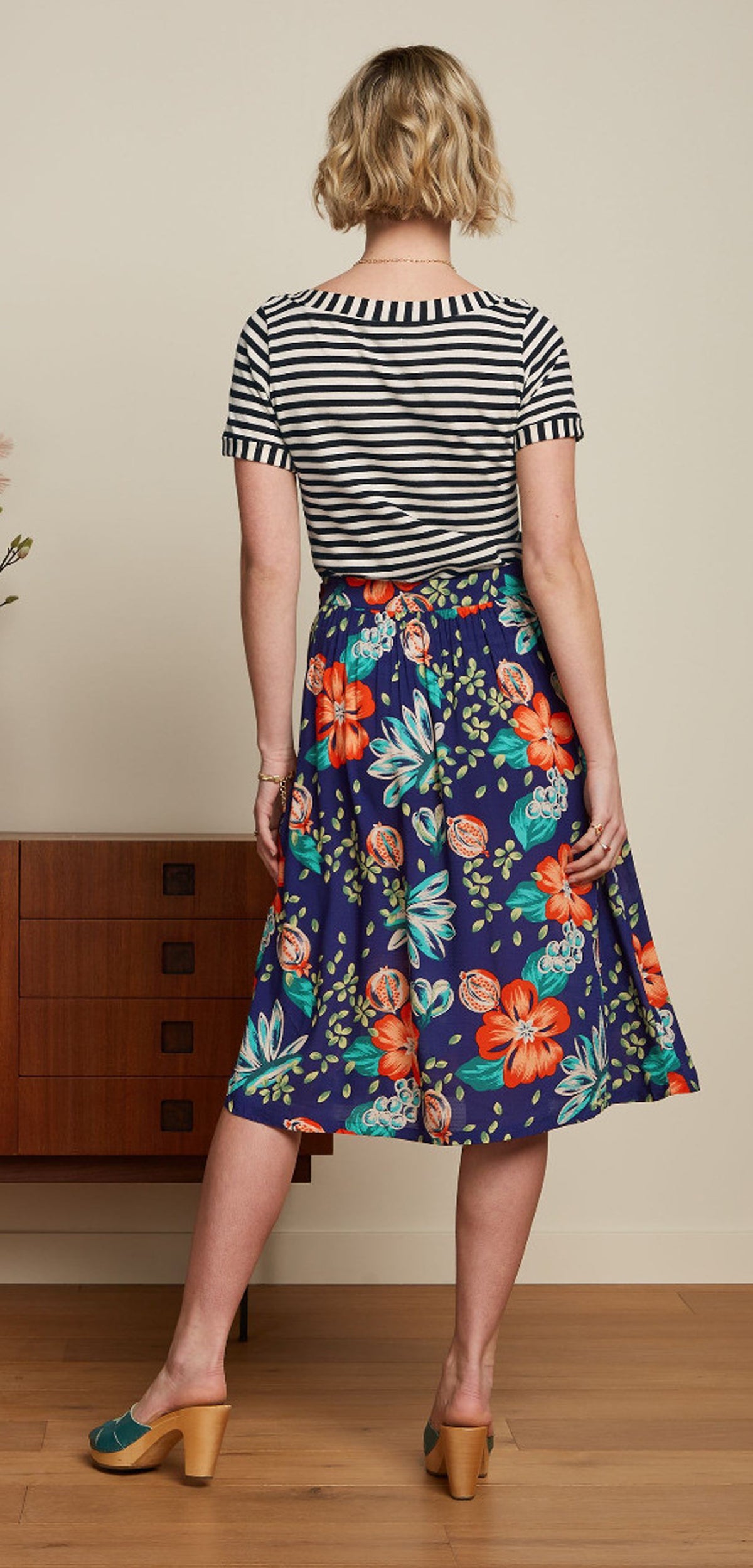 King_Louie_LAYLA_GUAVA_Tropical_Fruits_Floral_Vintage_ALinien_SKIRT_Rock_Dazzling_Blue-3qOJVX8m2s4YCl