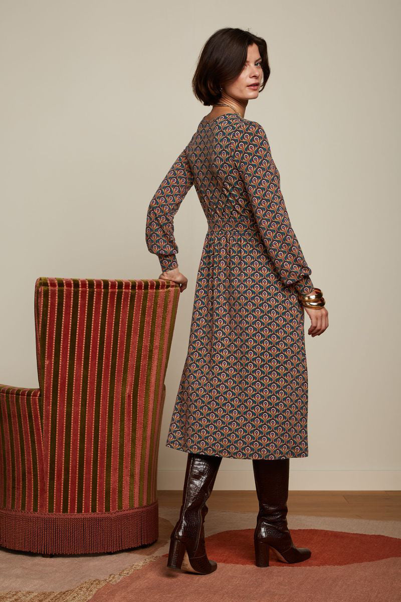 King_Louie_LORETTA_JUBILEE_Vintage_Peacock_Floral_Langarm_ALINIE_KLEID_Midi_Dress-3