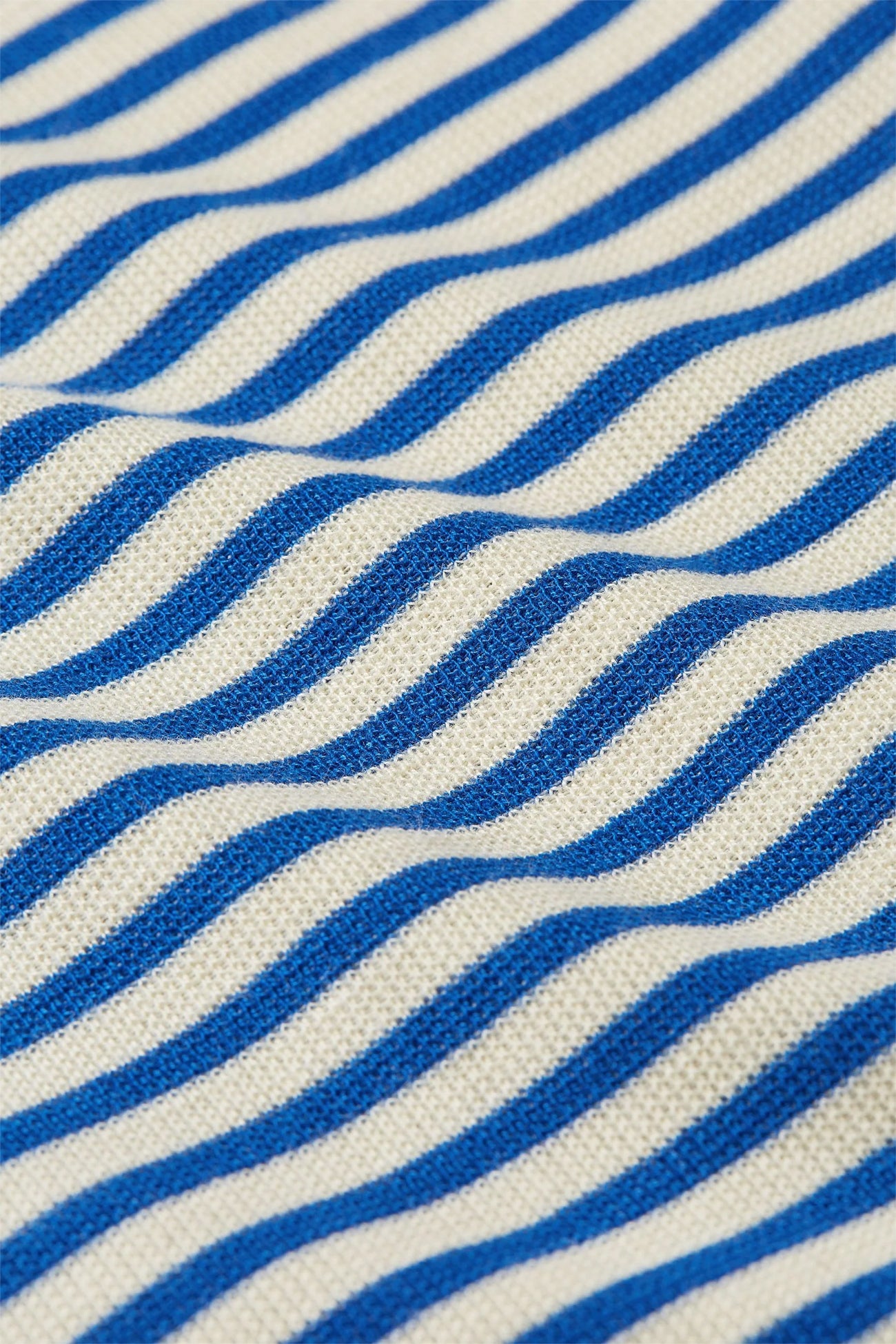 King_Louie_NIVES_STRIPED_Vintage_Sailor_Streifen_Schulterfrei_Oberteil_SHIRT_-_Blau-Creme-5