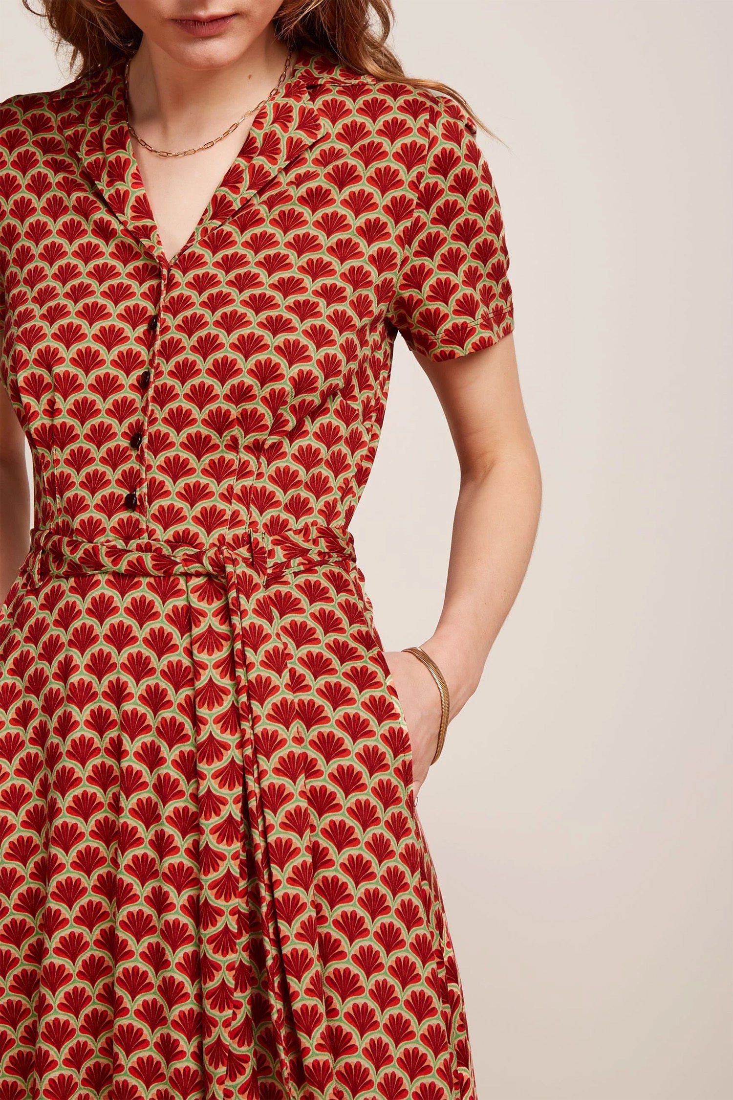 King_Louie_SHEEVA_TOUCHE_Vintage_Faecher_Floral_50s_Jersey_A-LINIE_KLEID_Dress_-_True_Red-4
