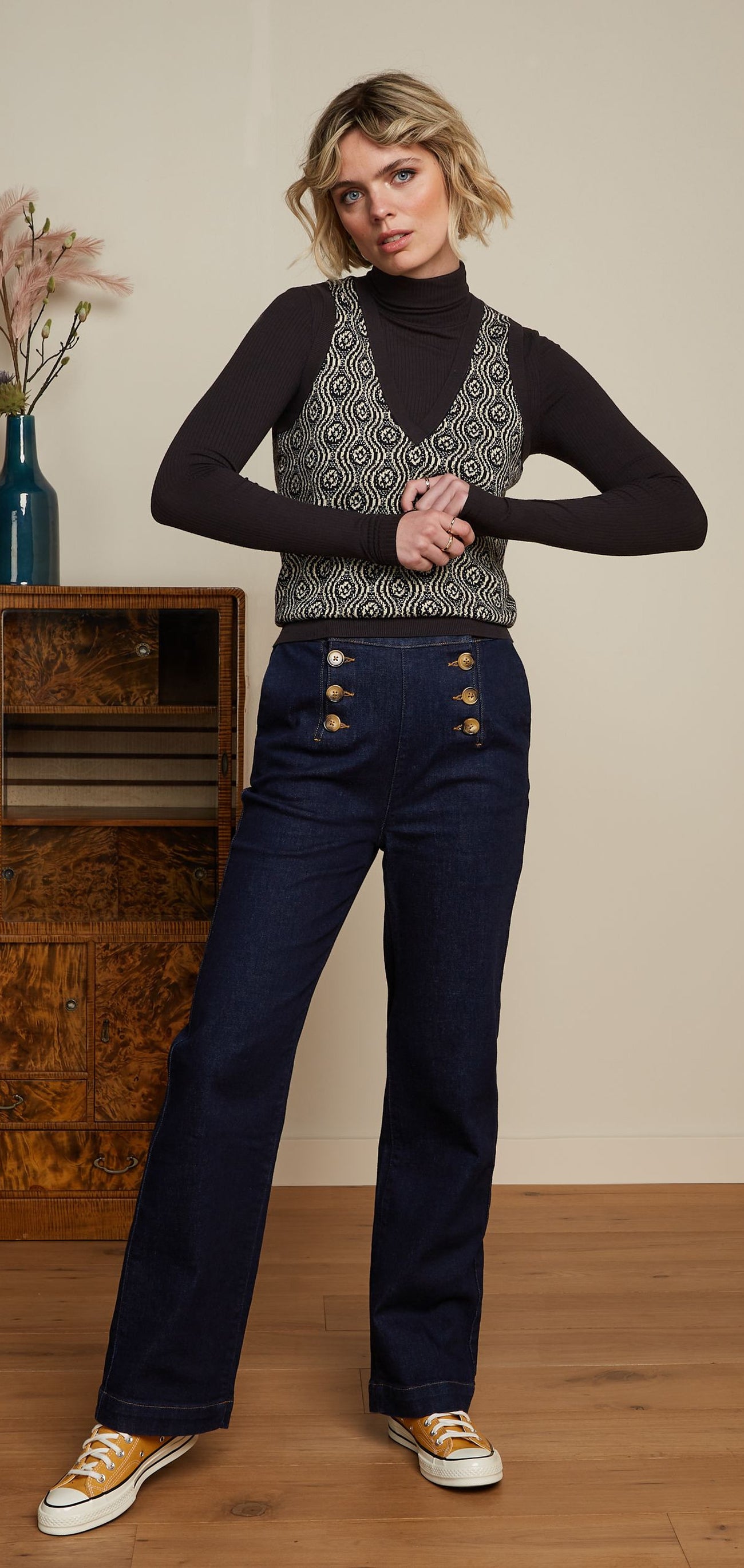 King_Louie_SPENCER_MAURICE_Feinstrick_Vest_GLITZER_Retro_PULLUNDER_Oberteil_Sweater-2