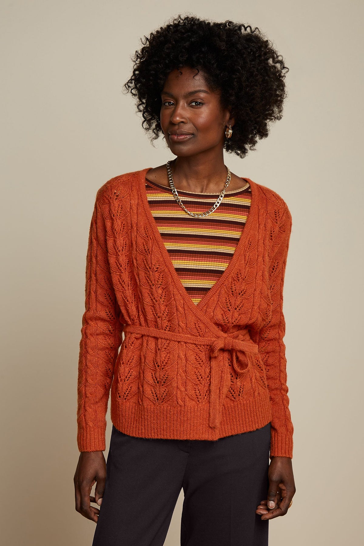 King_Louie_WRAP_TOP_FARFALLE_Lochmuster_Langarm_CARDIGAN_Pullover_-_Rostorange_Killer_Kirsche-2AP41YEQgmrJiG