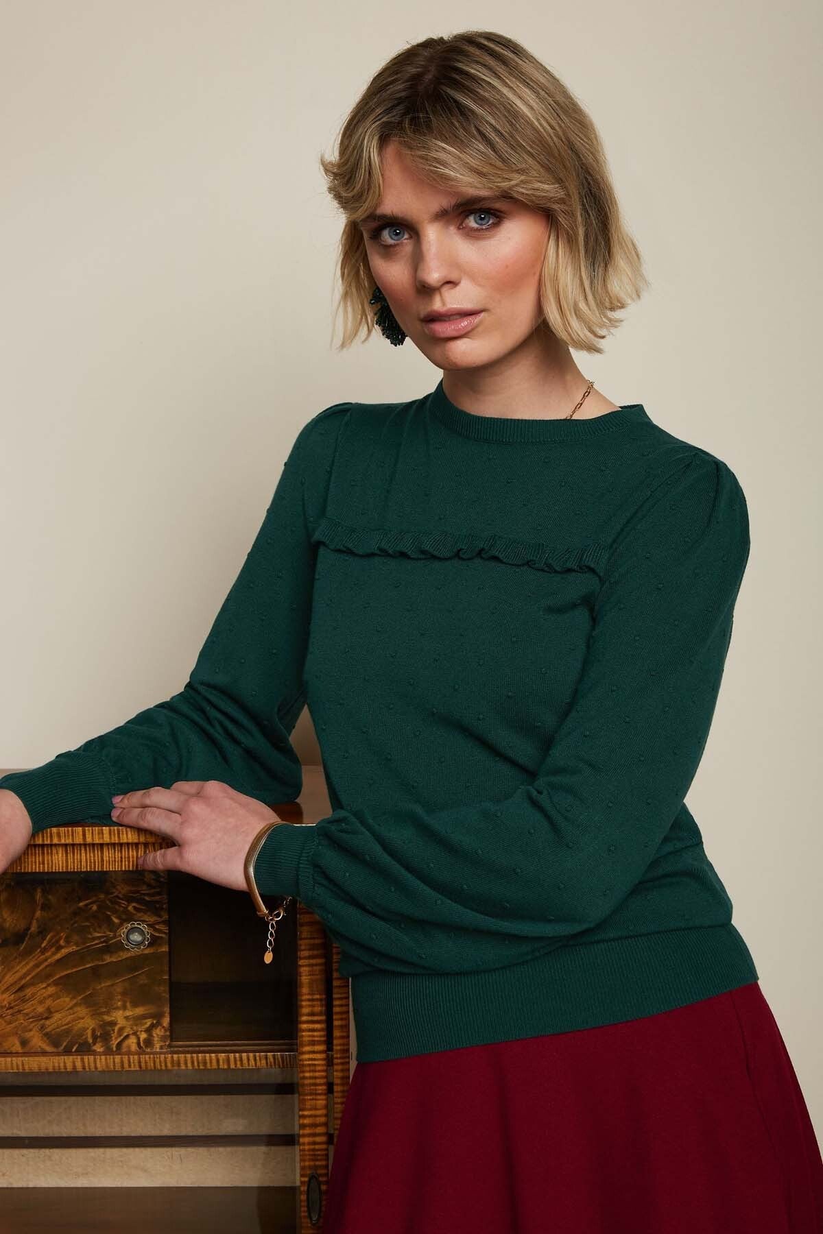 King_Louie__JADA_DROPLET_Vintage_Ruffle_Rueschen_Knoetchenstich_PULLOVER_Oberteil_Pine_Green