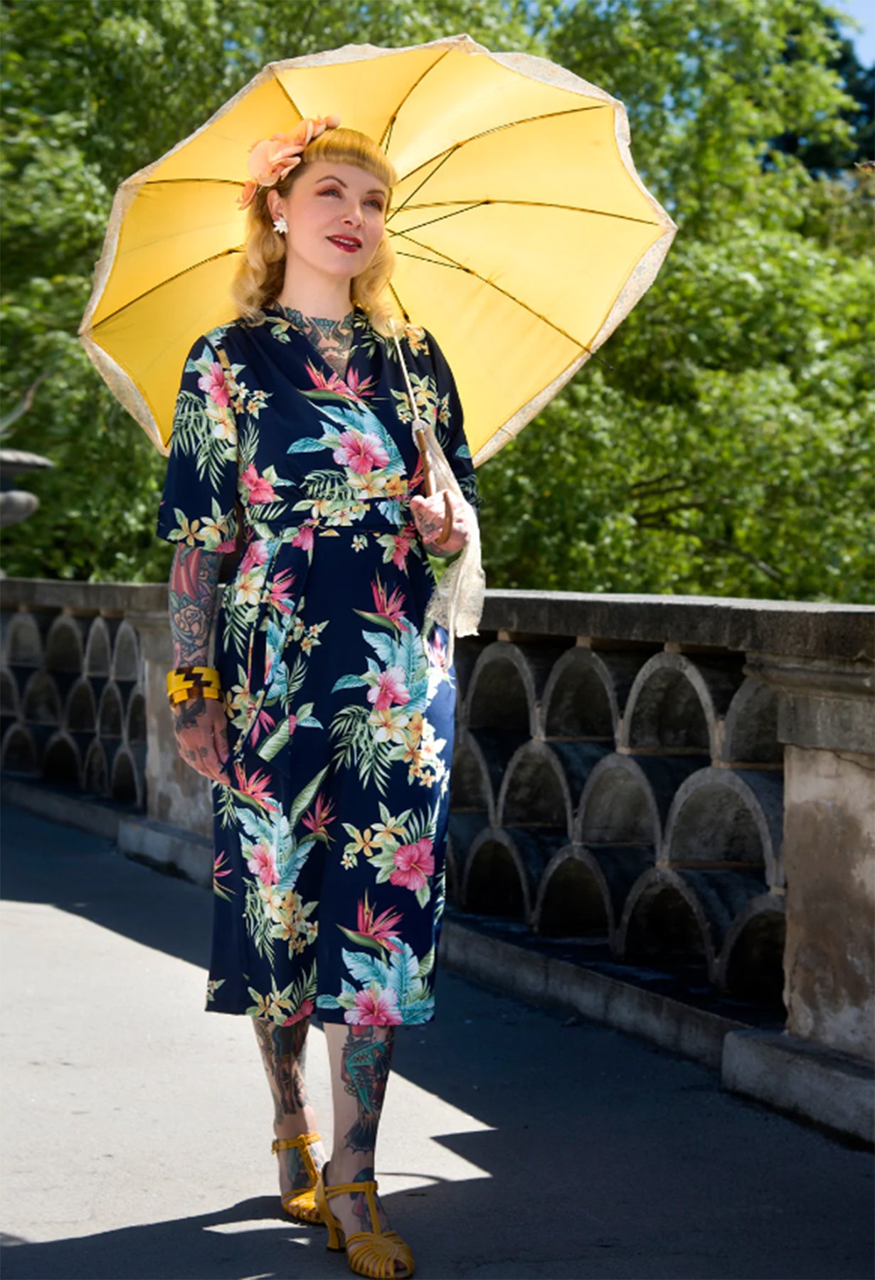 RocknRomance_EVELYN_Honolulu_Tropical_50s_PENCIL_DRESS_Bleistiftkleid_Blau_Killer_Kirsche-30e9Z8tHxaTt12