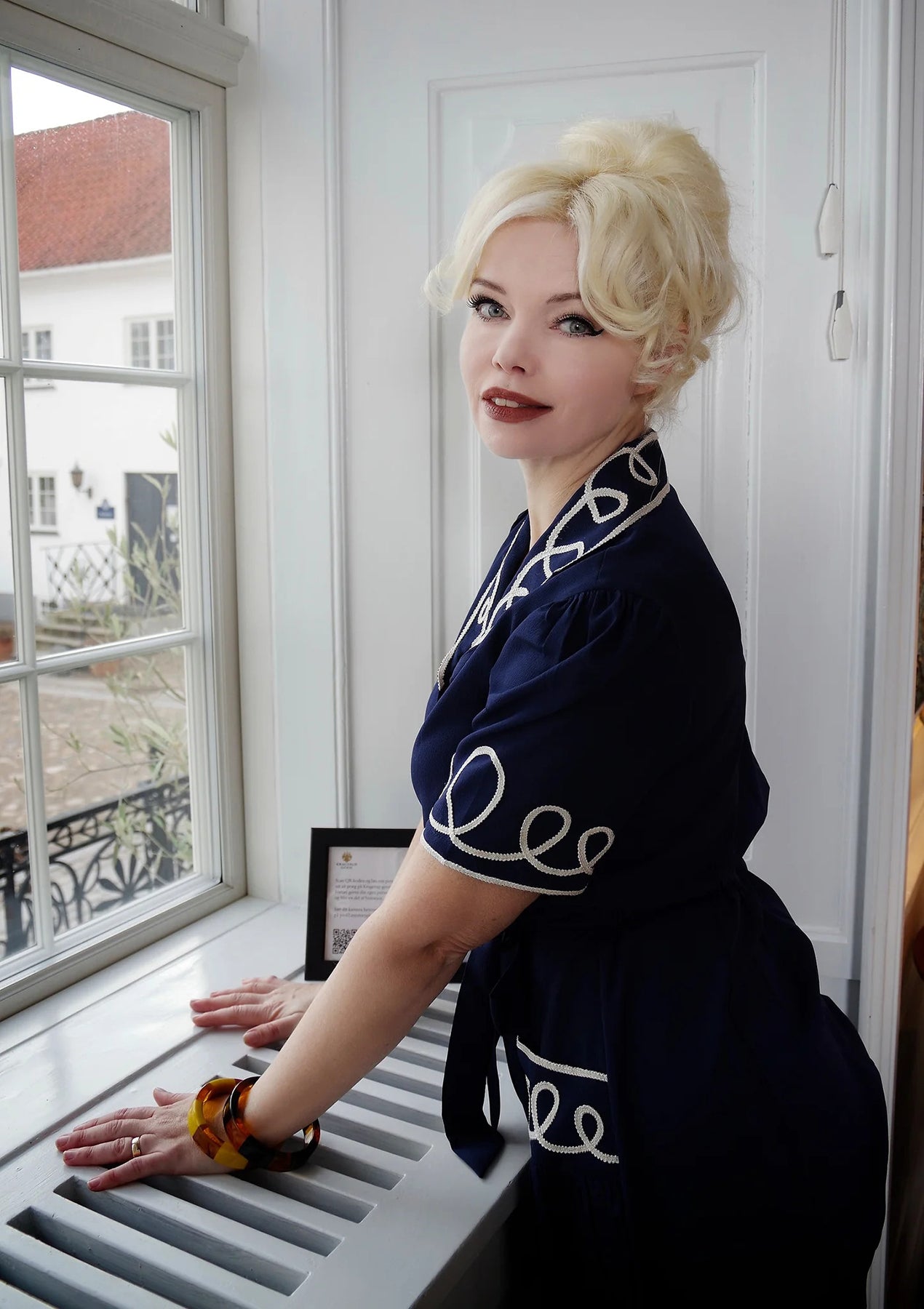 RocknRomance_LOOPY-LOU_Vintage__Kurzarm_Shirtwaister_50s_Contrast_RicRac_KLEID_Dress_Navy_killer_kirsche_3