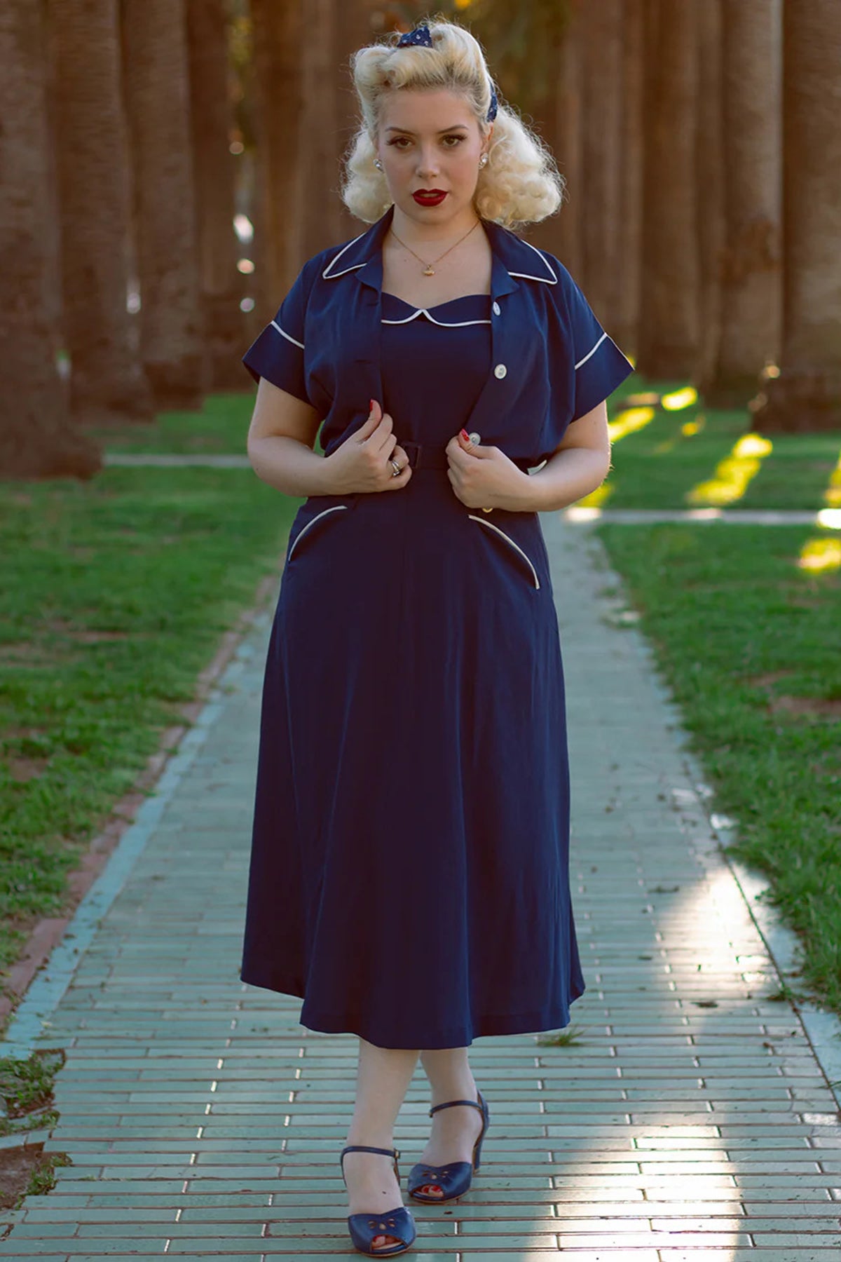 RocknRomance_LUCILLE_SWEETHEART_2-Teiler_Kleid_mit_Bolero_Traeger_Dress_Blau_killer_kirsche_5Vk4je2b6zXS5G