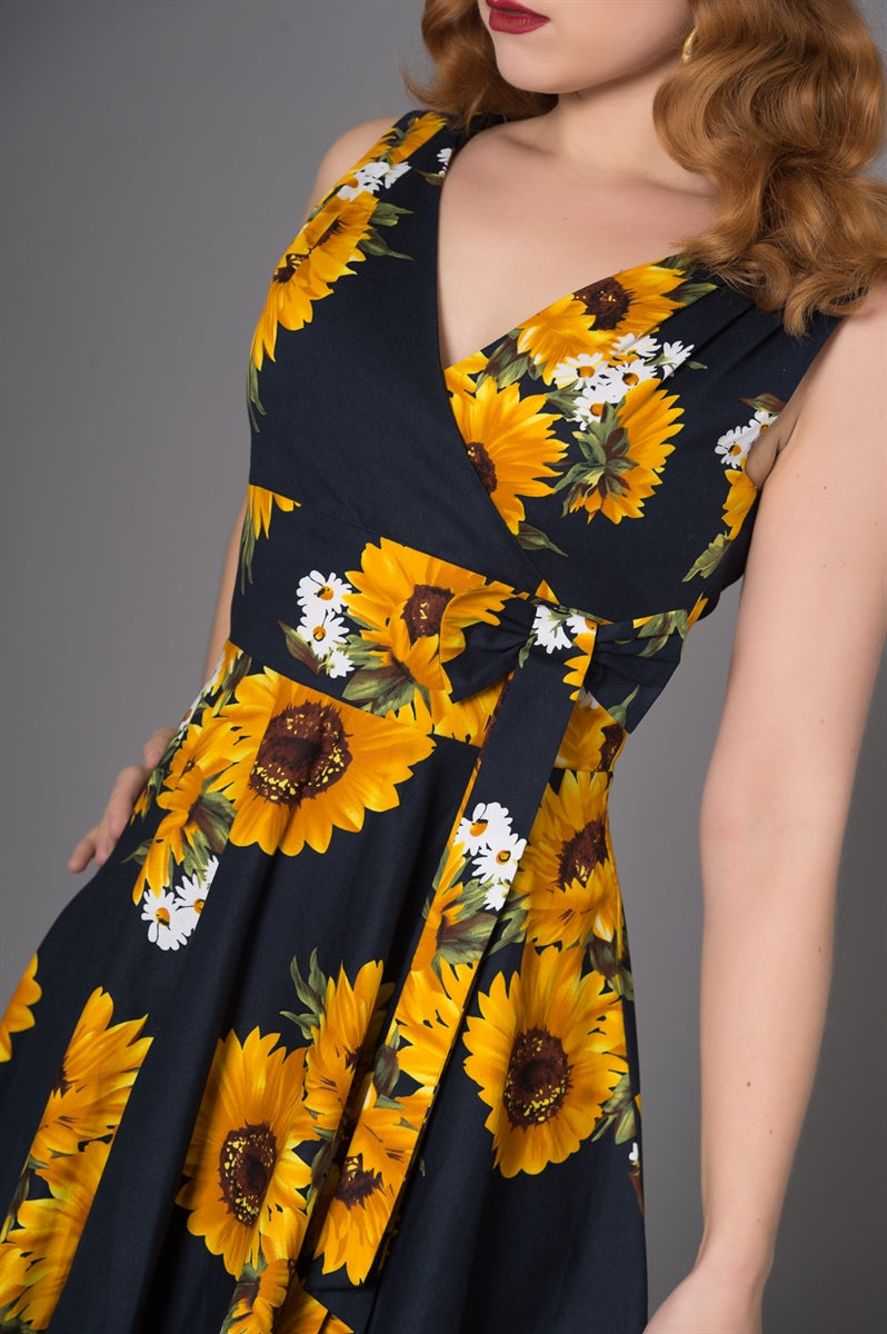 Sheen_ELLA_Vintage_SUNFLOWER_Sonnenblumen_Traeger_SWING_Dress_Kleid-2
