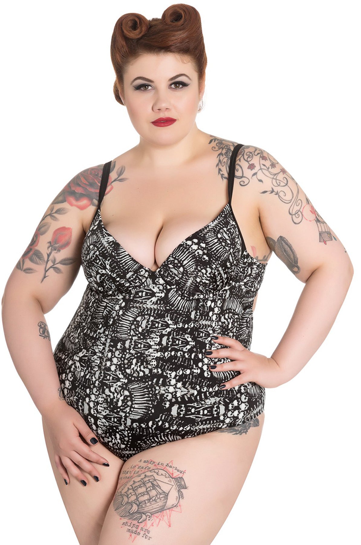 Spin_Doctor_MALICE_Totenkopf_SKULLS_Bones_SWIMSUIT_Badeanzug_Plus_Size_killer_kirsche