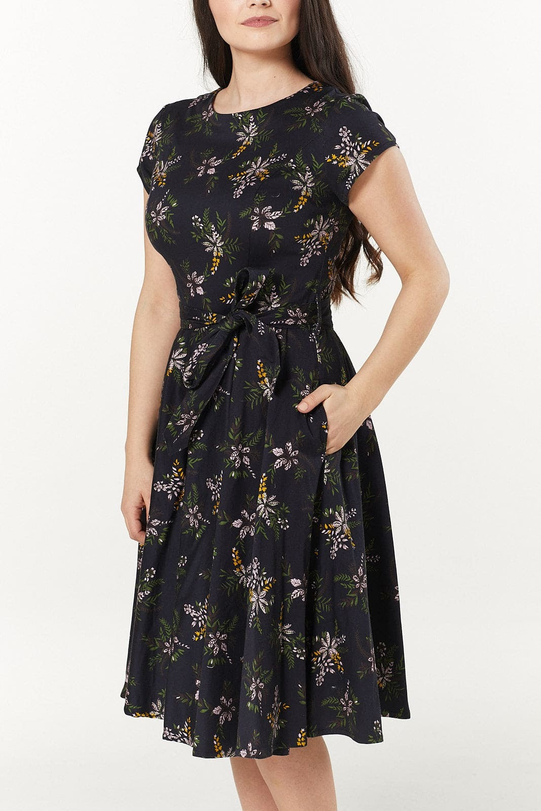 Timeless_NATALIA_FLORAL_Vintage_50s_Kurzarm_50s_SWING_DRESS_Kleid_Schwarz-2