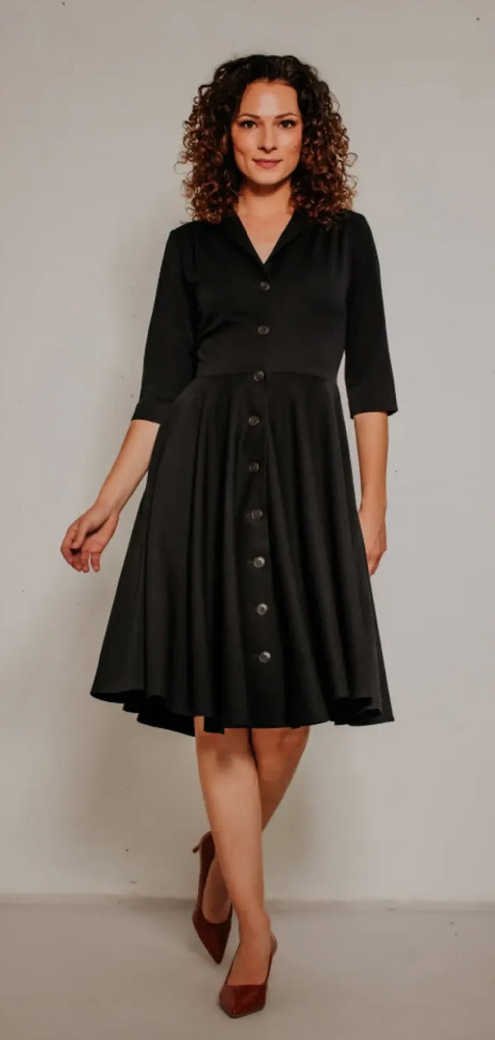 Very_Cherry_DLAINE_VINTAGE_PLAIN_Classic_Button_SWING_DRESS_Kleid_-_Schwarz-1