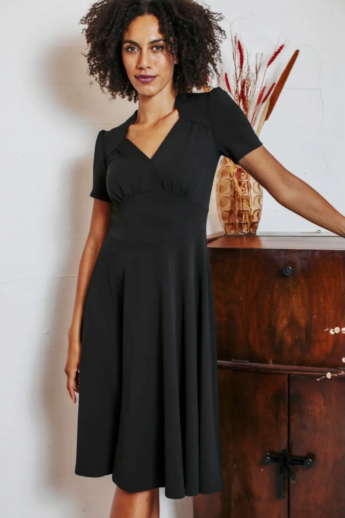 Very_Cherry_HOLLYWOOD_VINTAGE_CIRCLE_JERSEY_CREPE_Vintage_SWEETHEART_Kurzarm_50s_SWING_DRESS_Kleid_killer_kirsche_10KTSDYrBjXBJKX