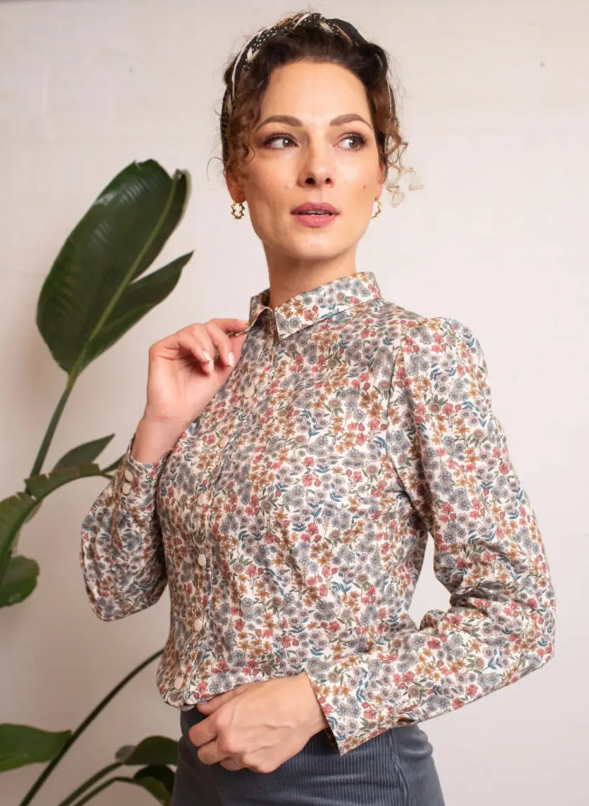 Very_Cherry_JANE_VIENA_Vintage_Autumn_Flowers_50s_Blueten_BLOUSE_Bluse_-2