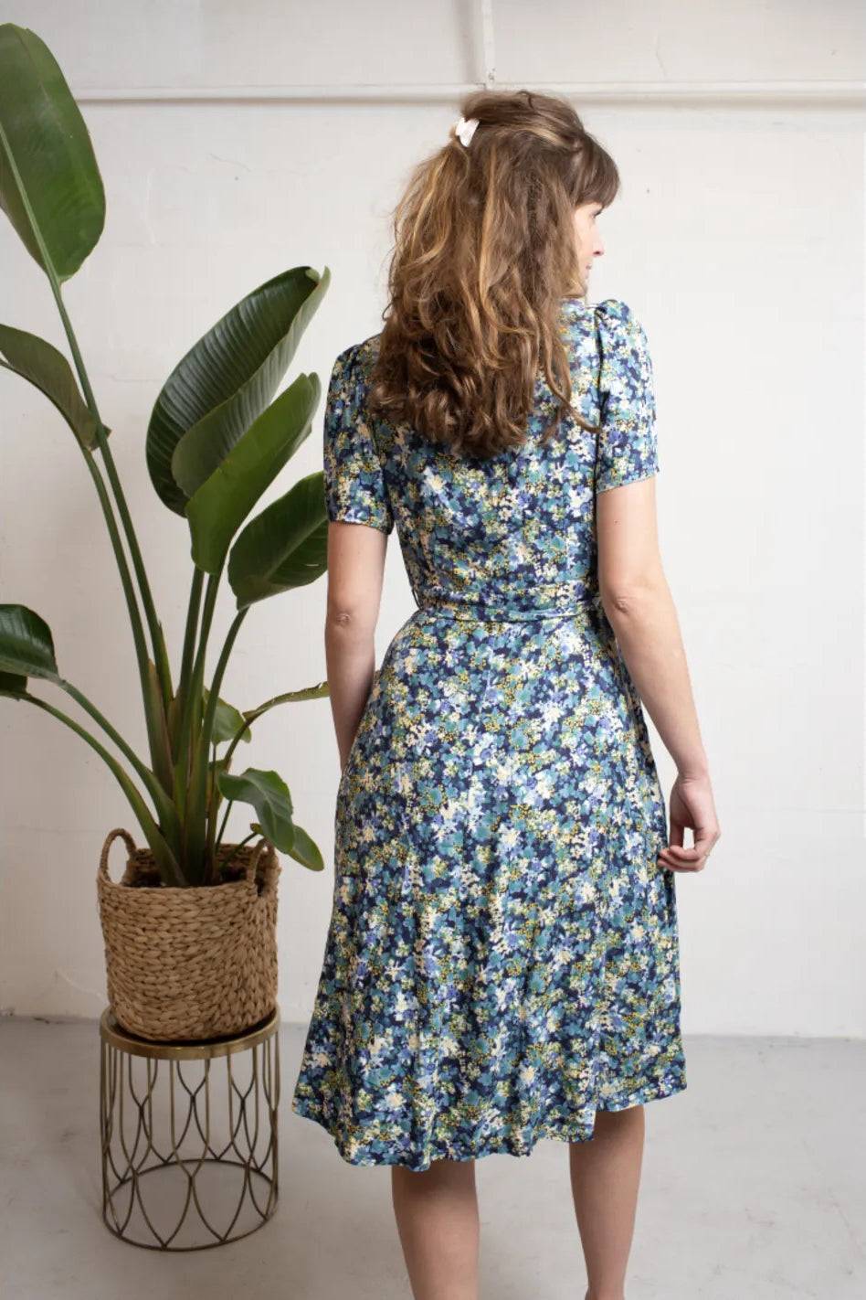 Very_Cherry_MAGNOLIA_MY_FAIR_LADY_Charm_FLORAL_50s_Kurzarm_HEMDKLEID_killer_kirsche_3
